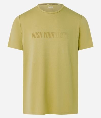 Remera Deportiva en Tecnologia Dry con Estampa Lettering en Gel