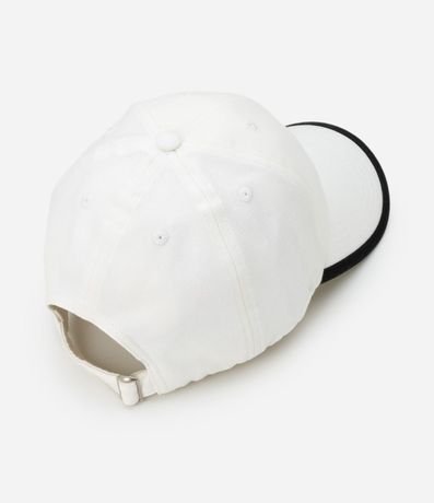 Gorra Visera Curva en Sarga con Detalle Contrastante en Borde 3
