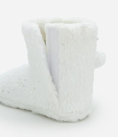 Pantufla Bota Infantil con Pompones y Estrellas - Talle 29 a 36 2