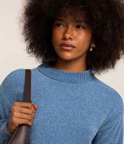 Buzo Suéter en Chenille con Cuello Alto y Ribanas 3