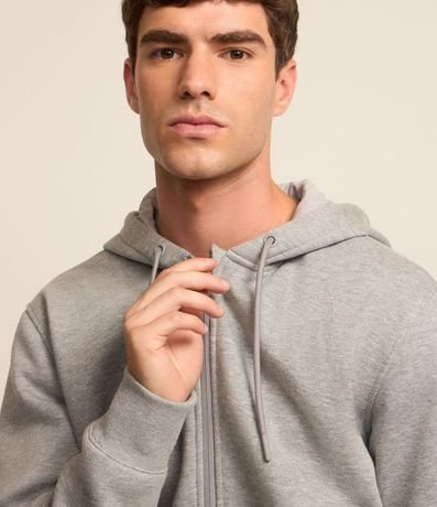 Saco Básico Deportivo en Algodón con Capucha y Cierre Delantero 4