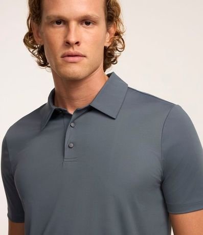 Camisa Polo Performance con Toque Gelado 1