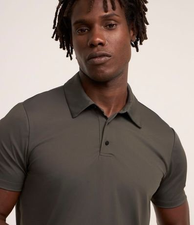 Camisa Polo Performance con Toque Gelado 3