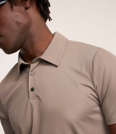 Camisa Polo Performance con Toque Gelado 4
