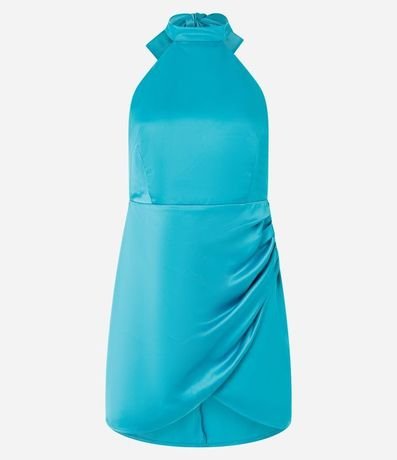 Vestido Corto en Satén con Escote Halter y Superposición 4