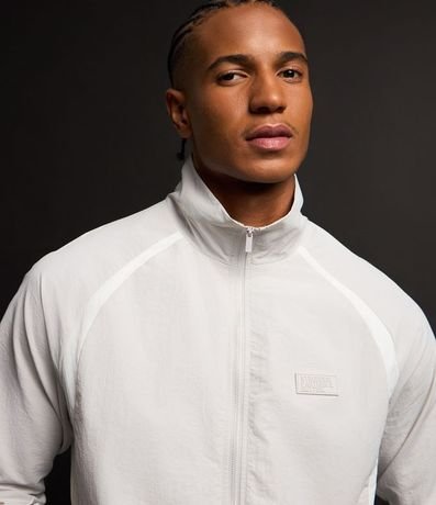 Campera Deportiva en Poliamida con Detalles 3