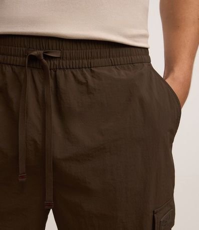 Pantalón Deportiva en Poliamida con Bolsillo Cargo 4