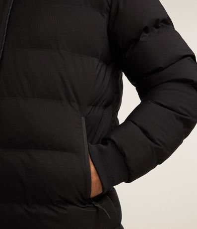 Campera Puffer Deportiva sin Costura con Capucha 4