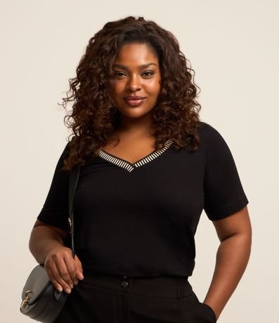Blusa en Viscosa con Escote V con Detalles Curve & Plus Size 1