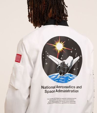 Campera Rompe Viento con Estampa NASA 3