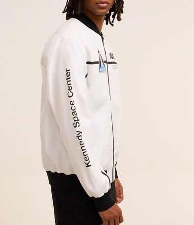 Campera Rompe Viento con Estampa NASA 5