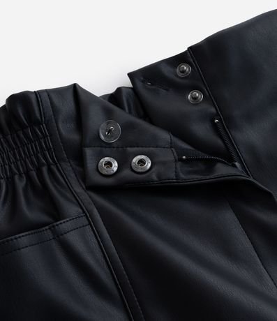 Bermuda Clochard en Material Sintético Curve & Plus Size 7