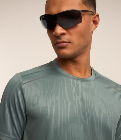 Remera Deportiva Tecnologia Dry con Estampa Heat Print 4