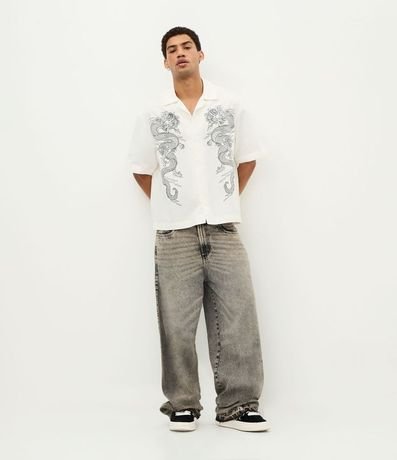 Camisa Boxy en Sarga con Estampa de Dragones 2