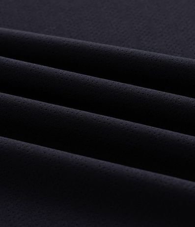 Remera Deportiva en Tecnologia Dry con Estampa Lettering 9