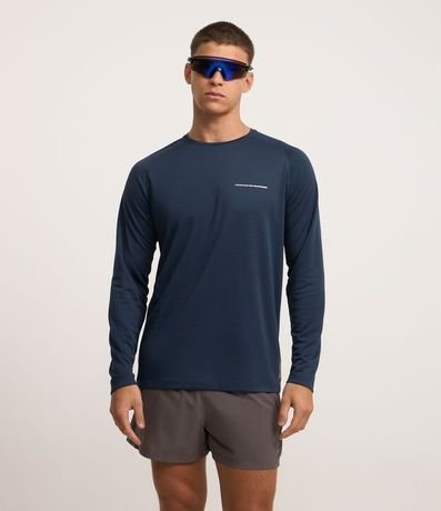 Remera Deportiva en Tecnologia Dry con Estampa Lettering