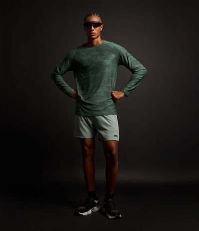 Remera Deportiva en Tecnologia Dry con Textura Jacquard 2