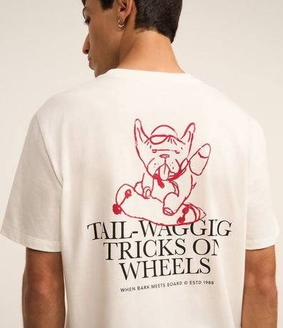Remera Relaxed en Algodón Estampa Lettering y Perro Skater 3