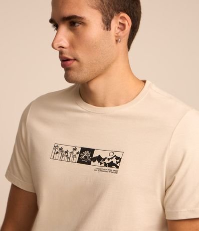 Remera Regular en Algodón con Estampa Elementos Naturaleza 3