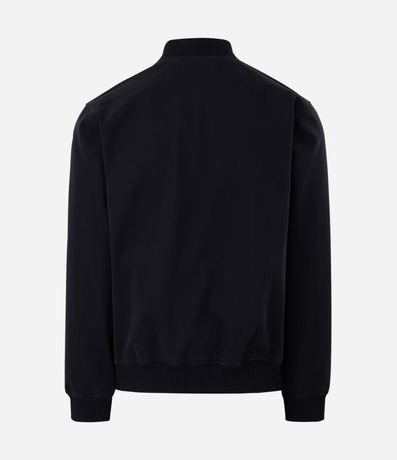 Campera con Tecnologia Repelente al Agua 6