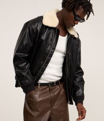 Campera en Material Sintético con Cuello en Sherpa