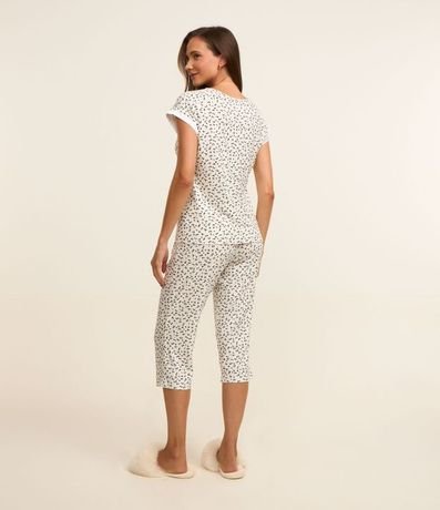 Pijama Capri con Estampa Floral y Tacto Suave 2