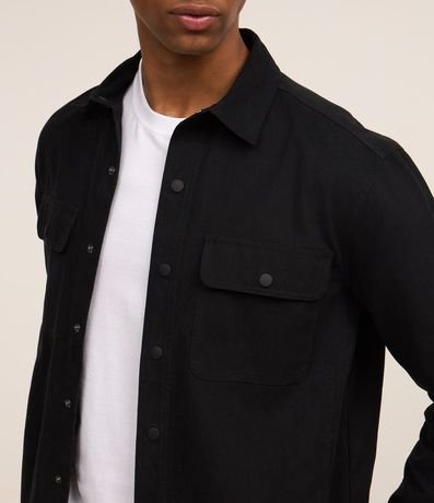 Camisa en Sarga con Botones y Bolsillos 3