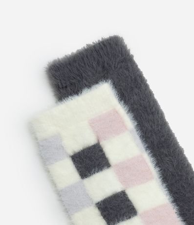 Kit 02 Medias Caña Larga con Pelitos y Estampa de Cuadros 4