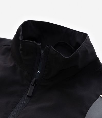 Campera Quebra- Vento Infantil con Recortes - Talle 5 a 14 años 3