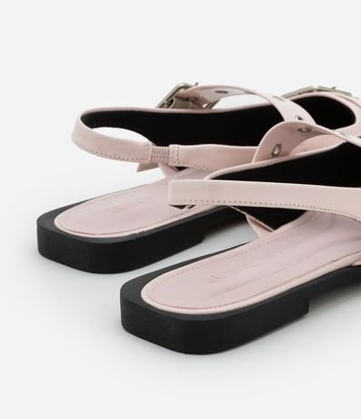 Zapatilla Slingback con Puntera Fina y Hebillas 3