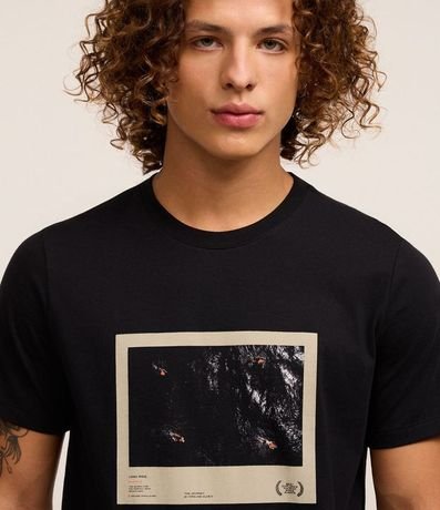 Remera Regular en Algodón Estampa Photoprint Mar 4