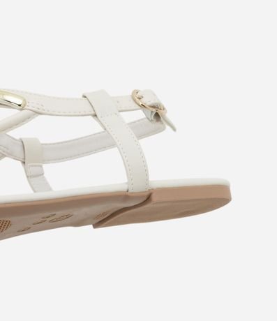 Sandalia Plana con Correas Finas y Detalle Metálico 4