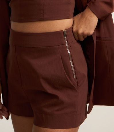 Short en Bengaline con Cremallera Tratorado en la Lateral 4