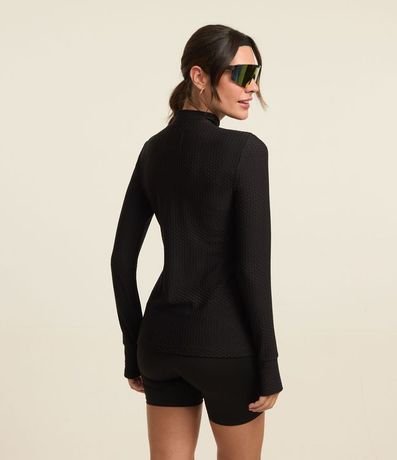 Campera Deportiva en Microfibra con Cuello Padre 2