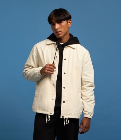 Campera en Poliamida con Botón a Presión 5