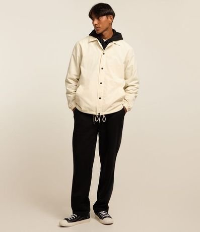 Campera en Poliamida con Botón a Presión 2