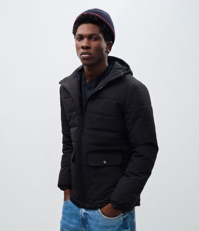 Campera Puffer con Capucha y Bolsillos Cargo