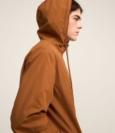 Campera Rompevientos con Capucha y Bolsillo con Cierre 3