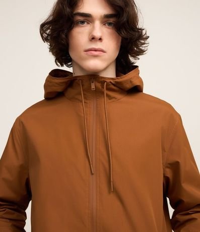 Campera Rompevientos con Capucha y Bolsillo con Cierre 5