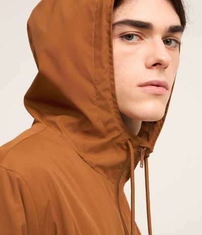 Campera Rompevientos con Capucha y Bolsillo con Cierre 6