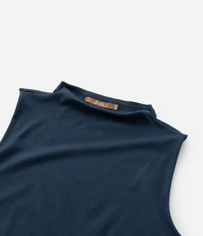 Blusa Musculosa en Viscosa con Cuello Boba Curve & Plus Size 8