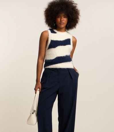 Pantalón Recto en Sastrería con Friso 2