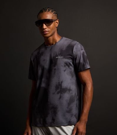 Remera T-shirt Deportiva en Tecnologia Dry con Estampa Manchada 5