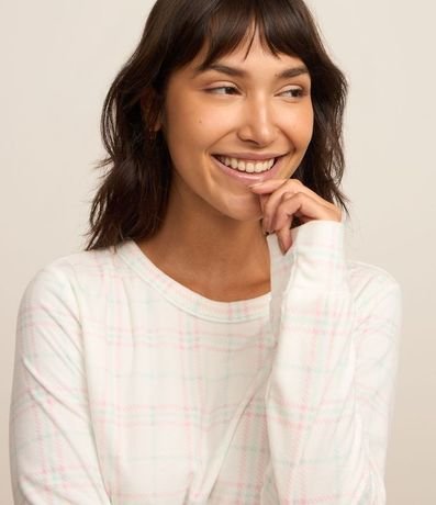 Pijama Largo en Plush Estampa de Cuadros 3