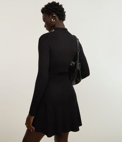 Vestido Evasê corto en Punto Canelado con Cuello Alto 4