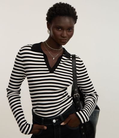 Blusa de Punto Rayado con Cuello Polo 4