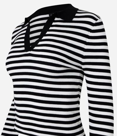 Blusa de Punto Rayado con Cuello Polo 6