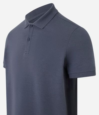 Polo Slim en Media Malla con Botones y Textura Acanalada 6