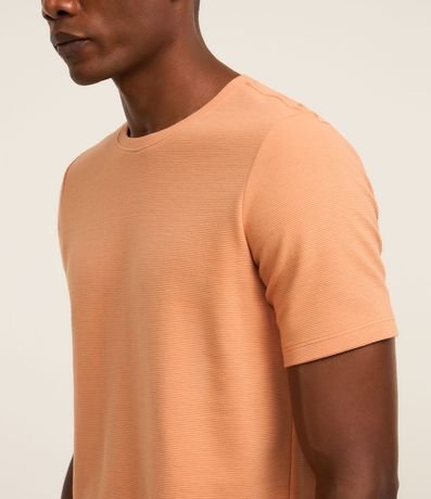 Remera Slim en Algodón con Textura Acanalada 6