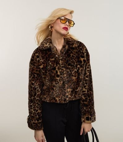 Campera Cropped Pesada con Pelitos y Estampa Animal Print Leopardo